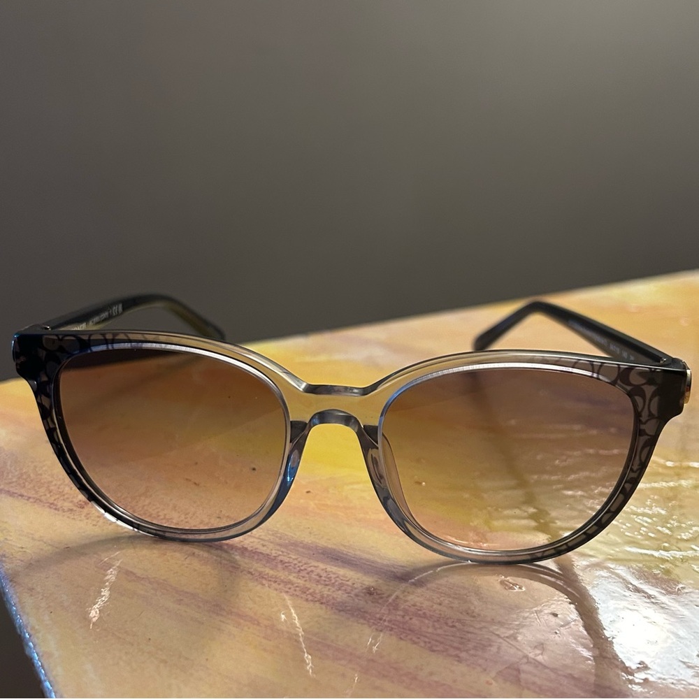 Coach 54mm Gradient Round Sunglasses - Picture 4 of 11